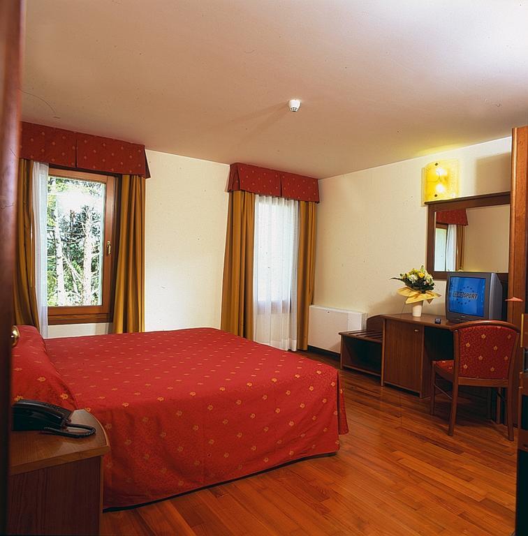 Hotel Dall'Ongaro غيرانو المظهر الخارجي الصورة