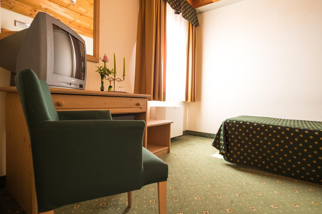 Hotel Dall'Ongaro غيرانو المظهر الخارجي الصورة