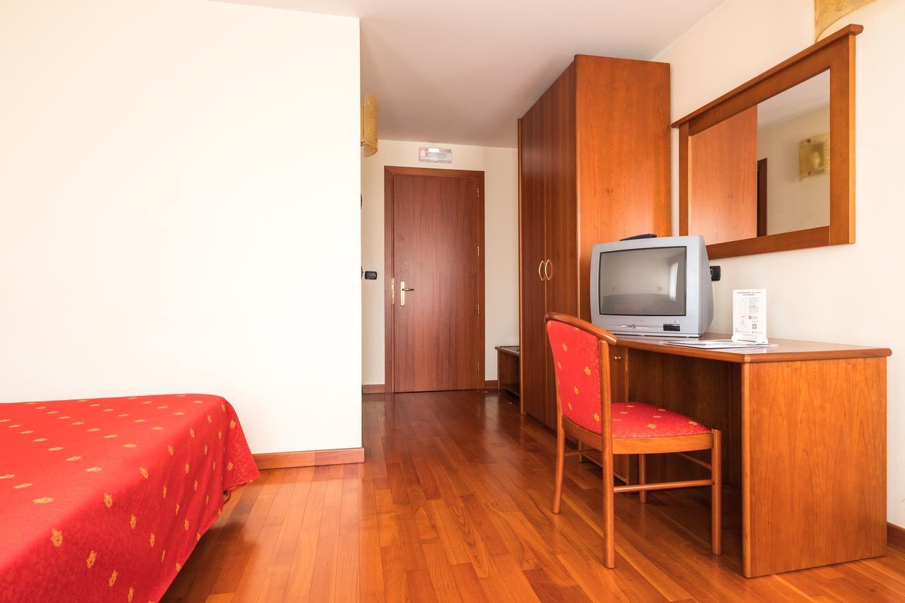 Hotel Dall'Ongaro غيرانو المظهر الخارجي الصورة